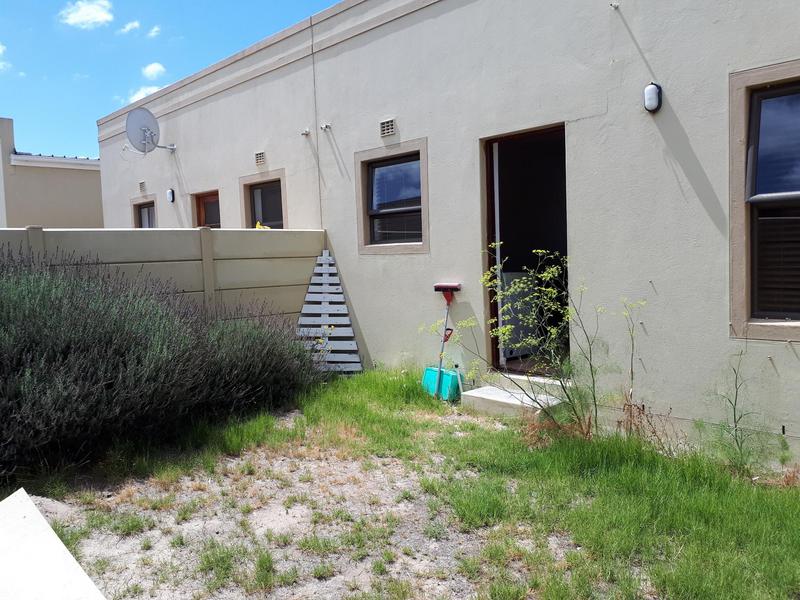 To Let 2 Bedroom Property for Rent in Silversands Western Cape